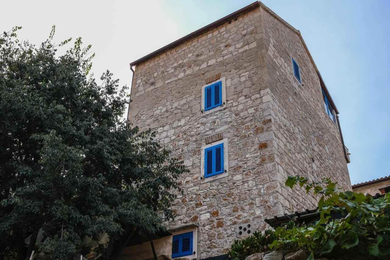 Hvar Old Dalmatian House Junior Suite - Deck 3 Hvar Town Exterior photo